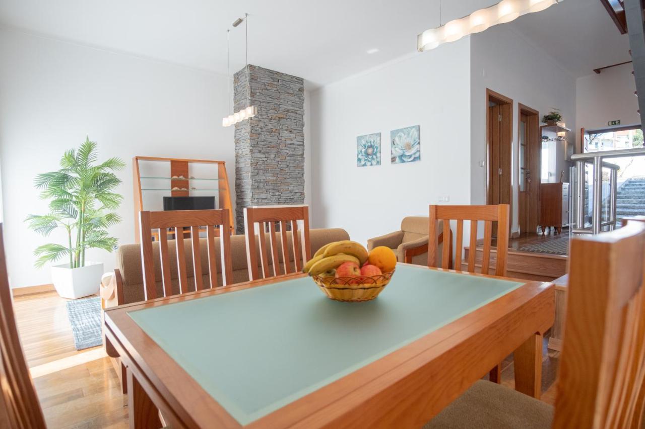8 Rodrigues Family House - Villa With Patio Nazaré Eksteriør billede
